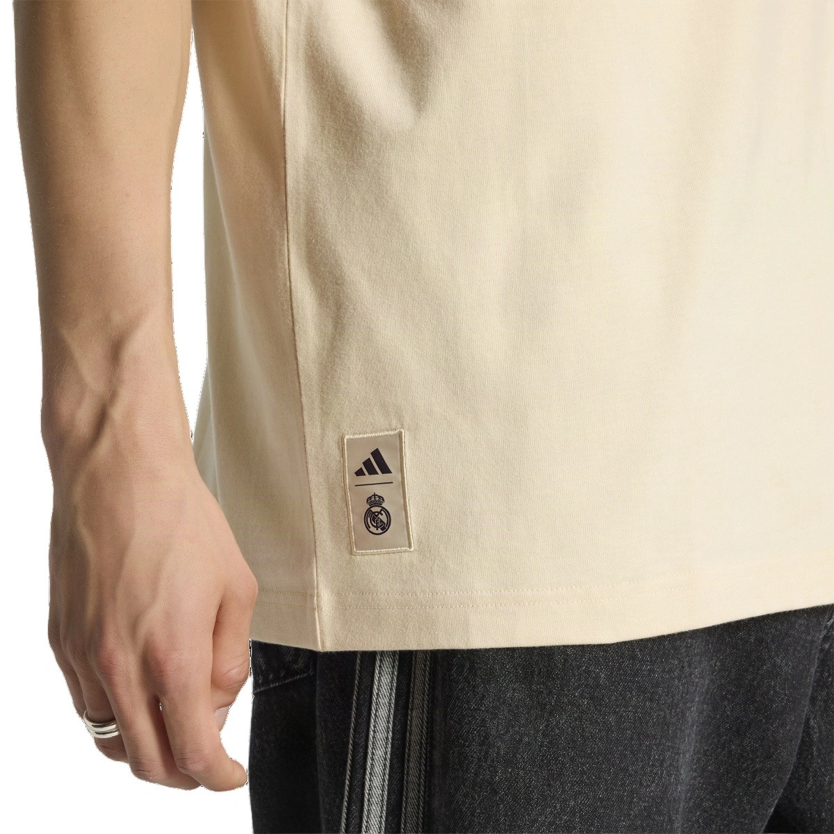 camiseta-adidas-real-madrid-fanswear-2026-2027-sand-strata-4