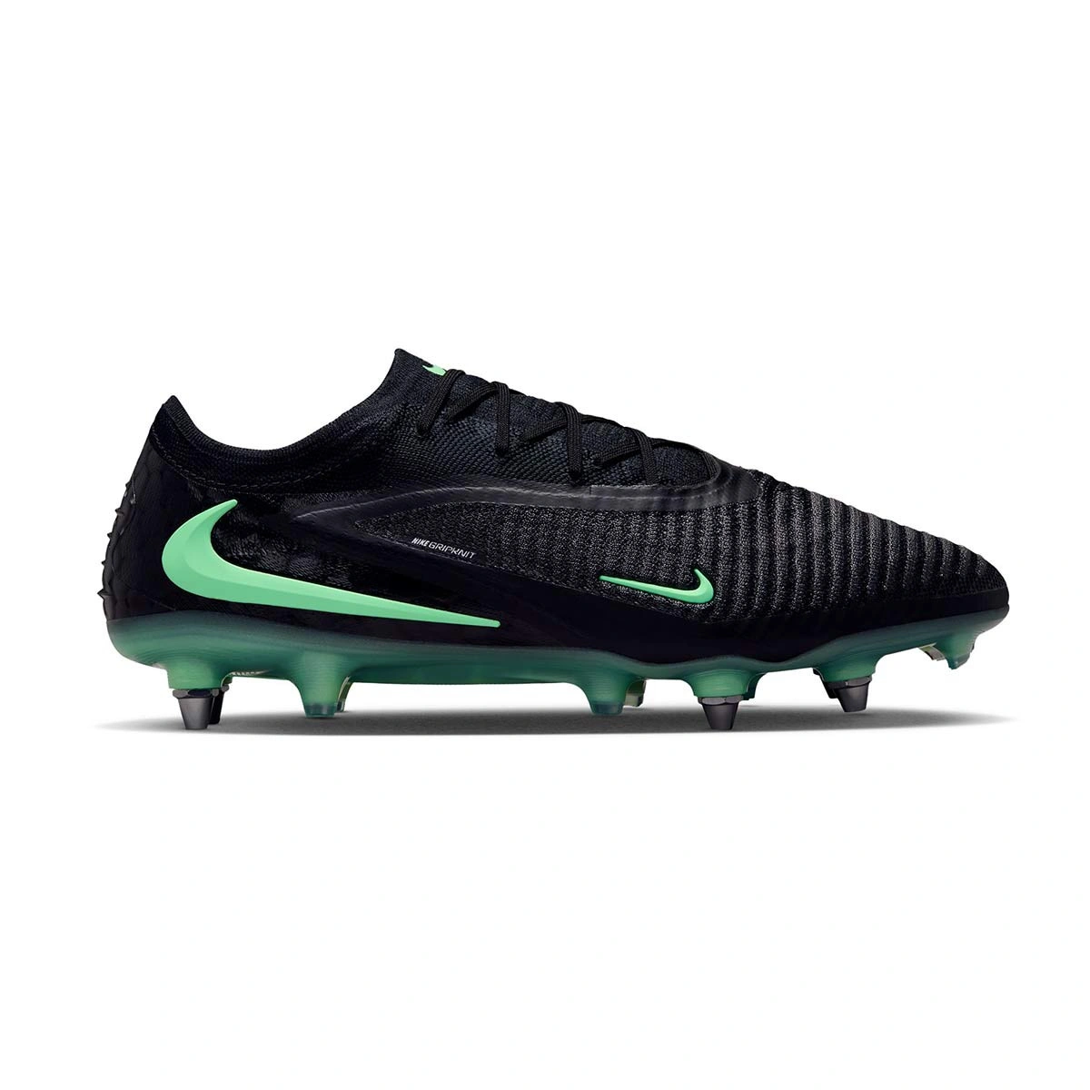bota-nike-phantom-6-low-elite-sg-pro-black-illusion-green-black-1