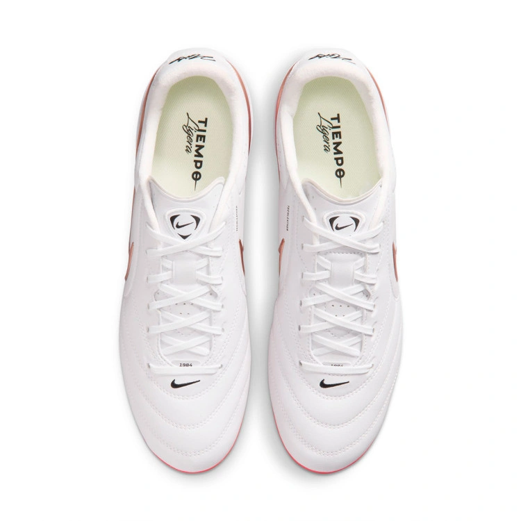 bota-nike-tiempo-ligera-pro-ag-white-blur-brt-crimson-5
