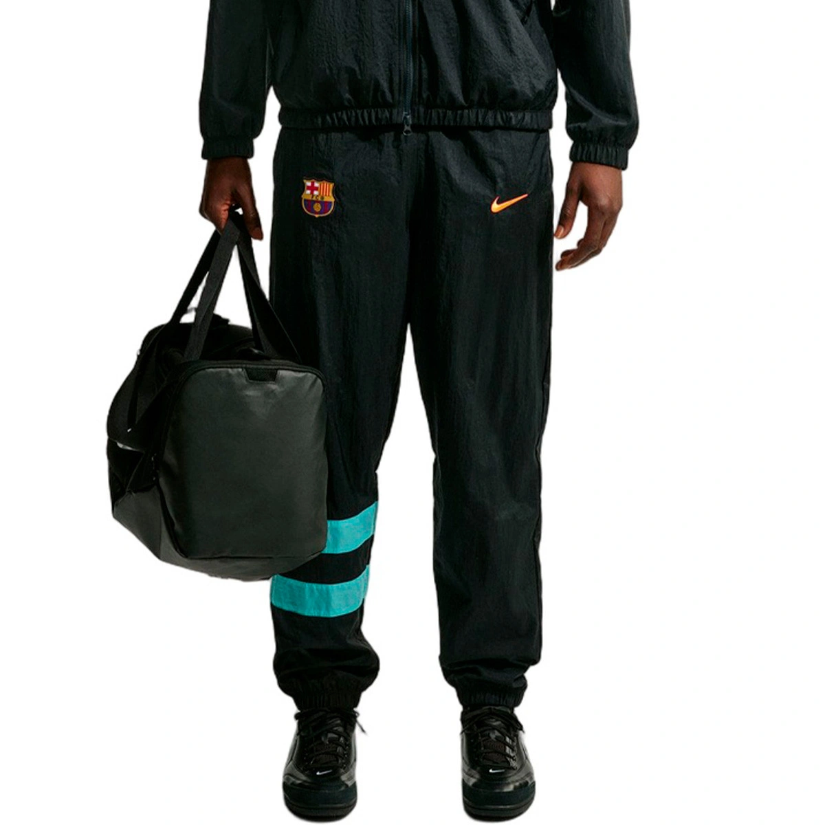 pantalon-largo-nike-fc-barcelona-fanswear-2026-2027-deep-royal-blue-0
