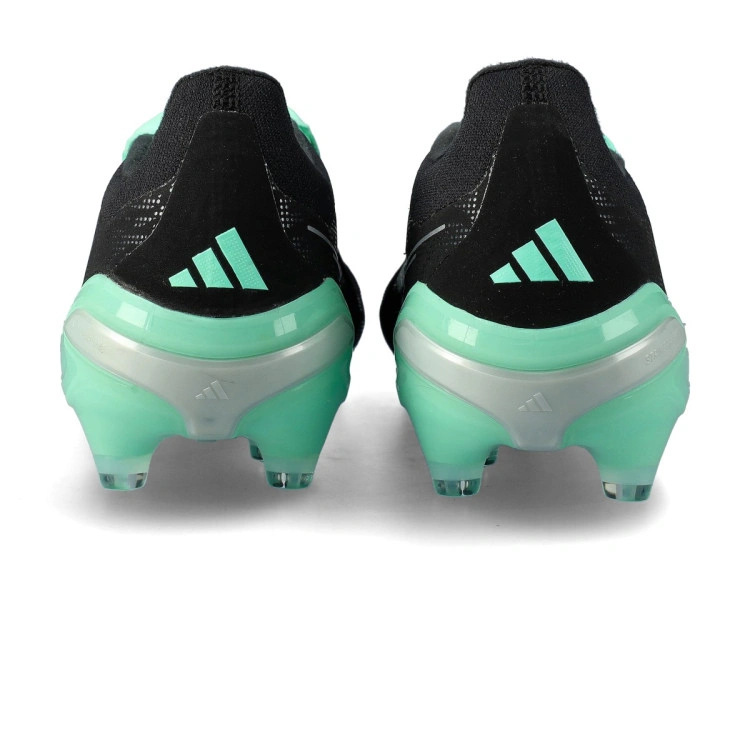 bota-adidas-predator-pro-ft-ag-negro-1