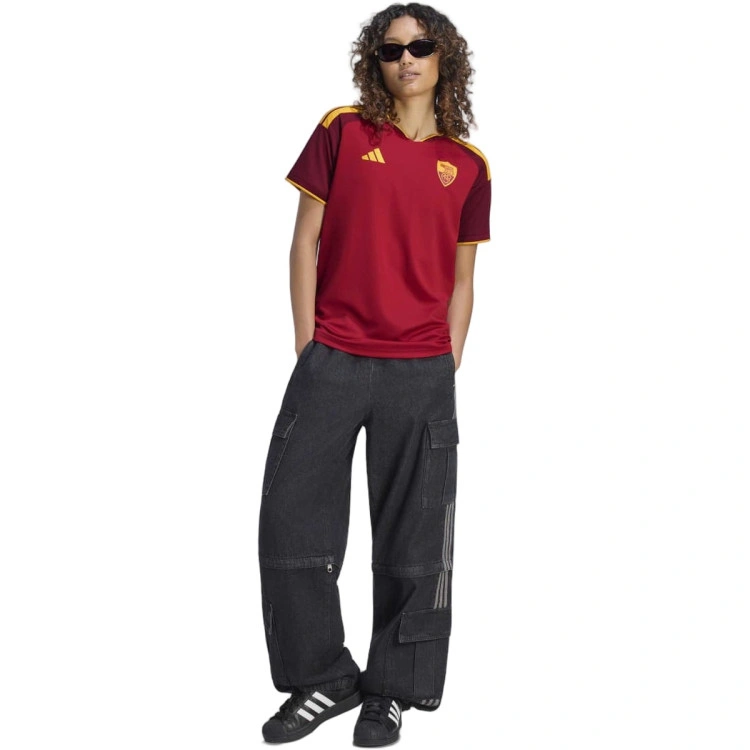 camiseta-adidas-as-roma-primera-equipacion-2026-2027-mujer-team-victory-red-4