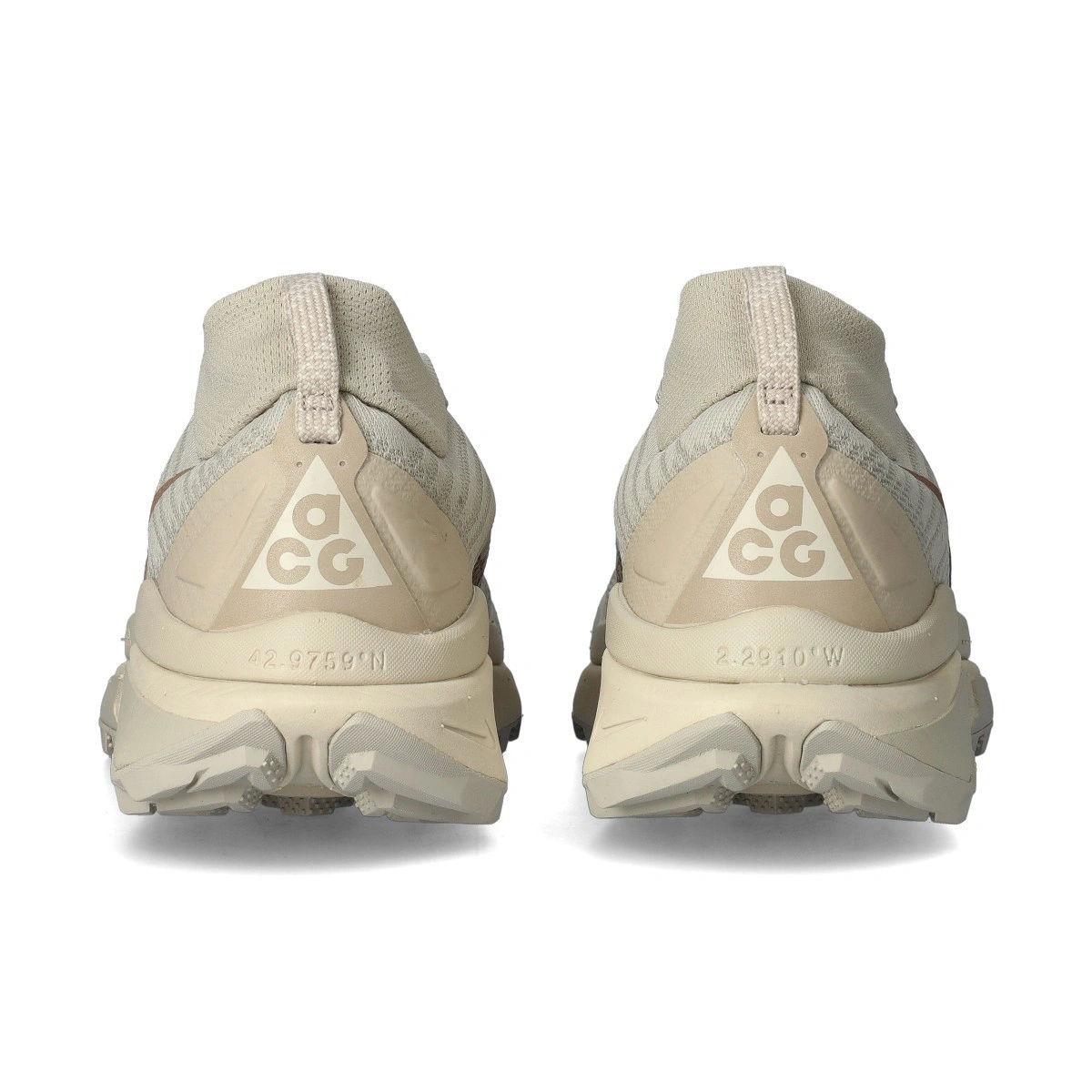 zapatilla-nike-acg-zegama-trail-mujer-creahombre-ii-diffused-taupe-lt-orewood-brn-4