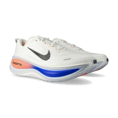 Vomero Plus Hardloopschoenen