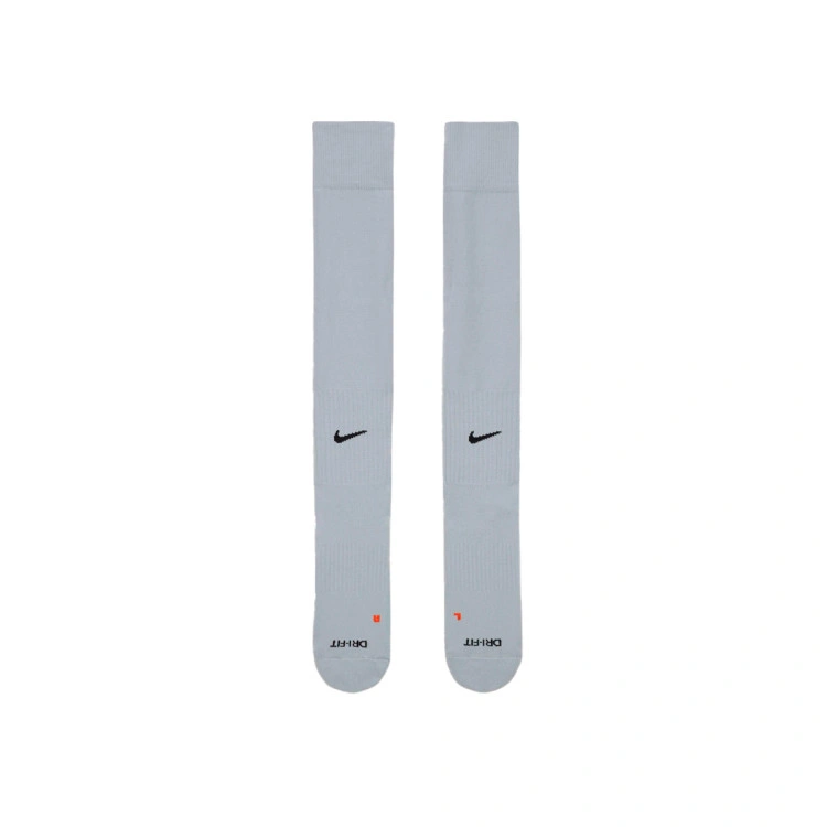 medias-nike-classic-ii-over-the-calf-gris-wolf-1