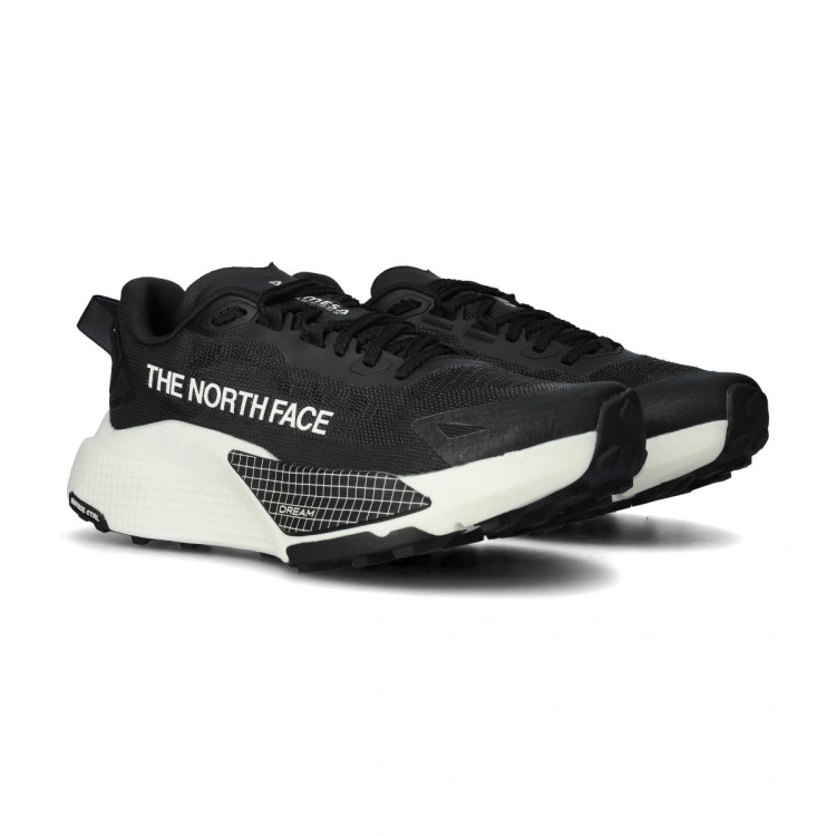zapatilla-the-north-face-altamesa-500-v2-black-0