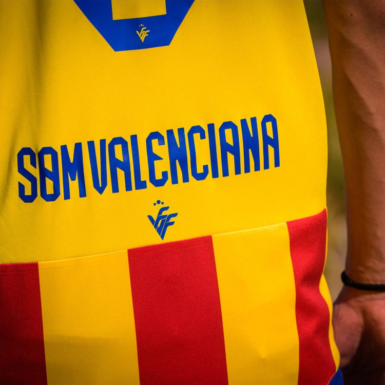 camiseta-adidas-2-equipacion-ffcv-con-personalizacion-2026-2027-yellow-red-4