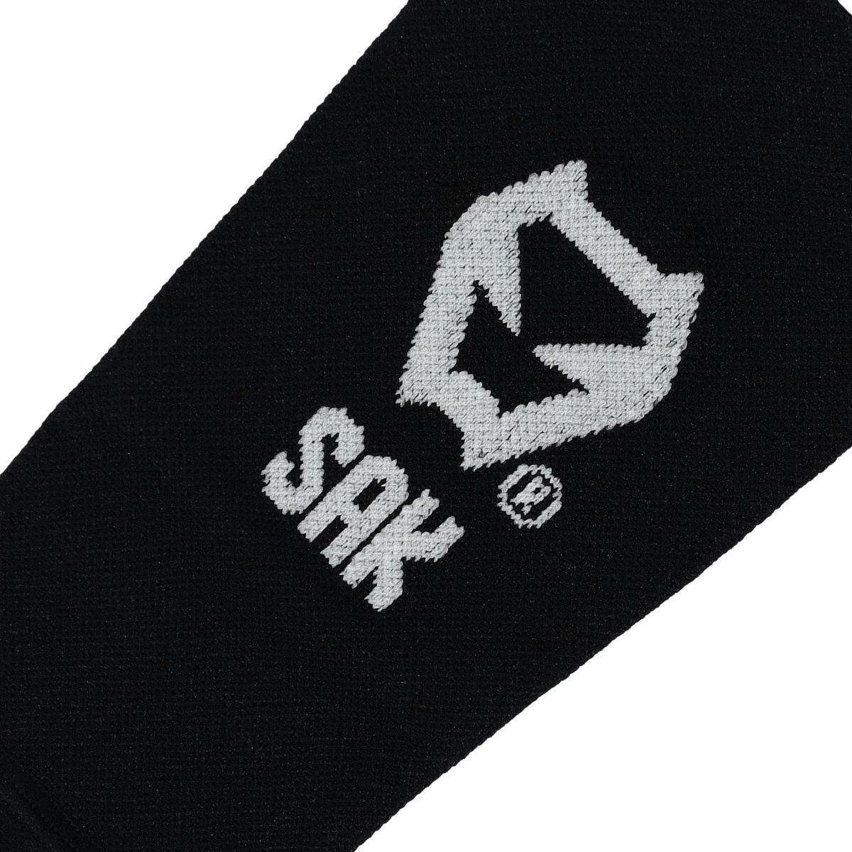 espinillera-sak-shape-negro-4